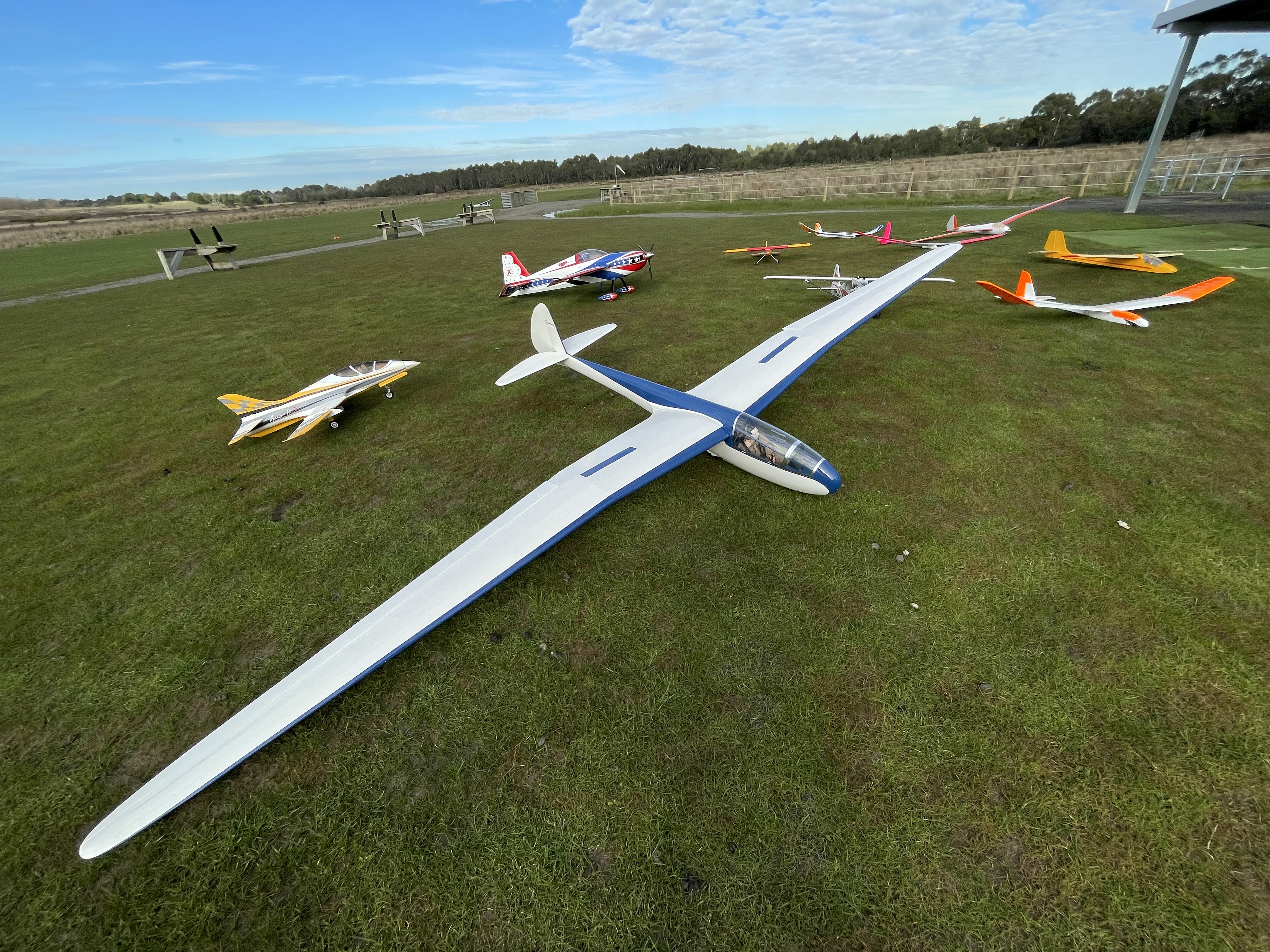 Model aircraft