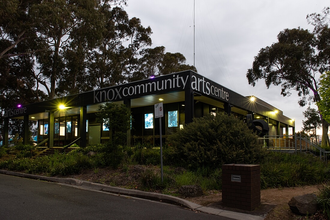 Jack Tar and Co, Atmosphere, Knox Community Arts Centre