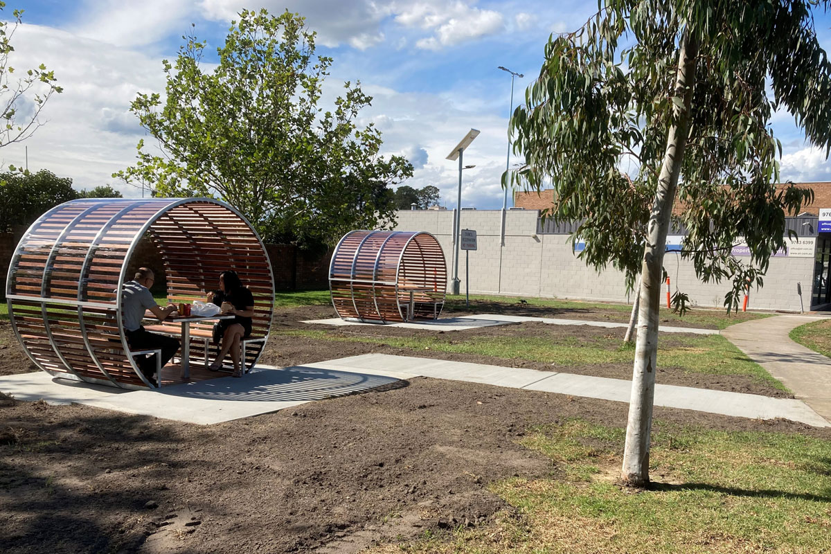 Community dining area located in Daryl St park, Scoresby.