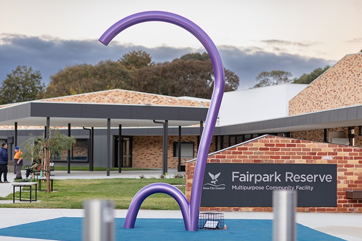 In-Line (Line 2 netball) sculpture
