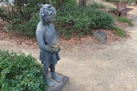 Knox remembers statue at Knox Civic Centre