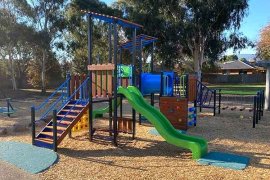 Sovreign Crescent playground, Rowville