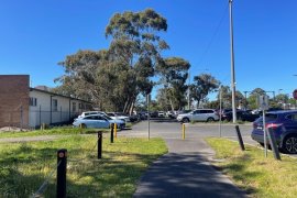 Missing link in the Belgrave to Ringwood trail at Ferntree Gully Station
