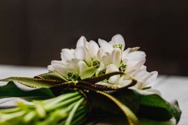 Bouquet of white flowers