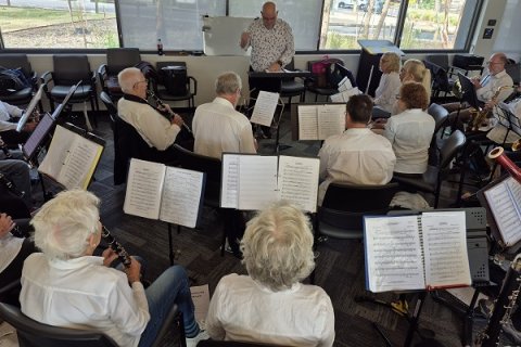 New Horizons band